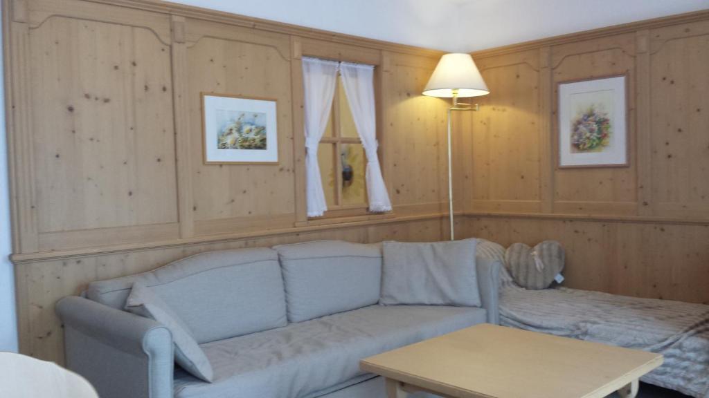 Family And Wellness Residence Ciasa Antersies San Cassiano  Room photo